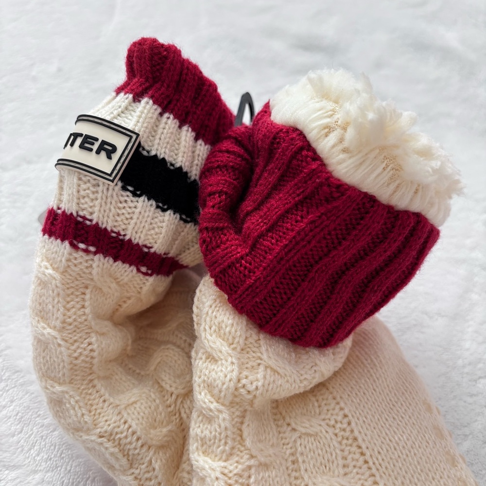 HUNTER Warm Sherpa-Lined Cable Knit Non-Slip Slipper Socks--One Size - Picture 10 of 14